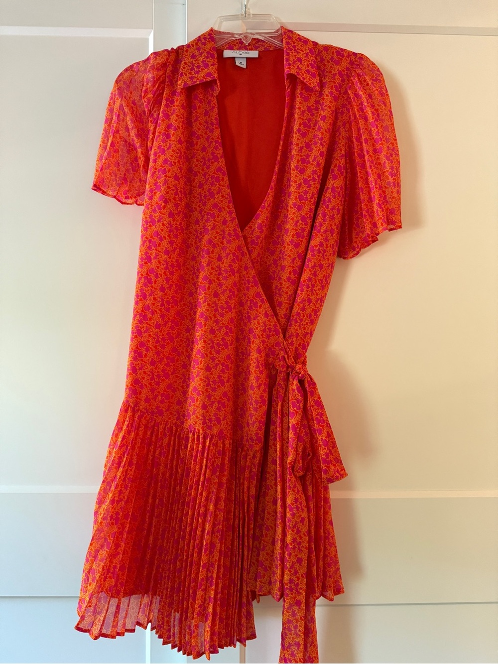 Alexis x Target Pink/Orange Pleated Wrap Dress Sz M Summer Garden Wedding Guest